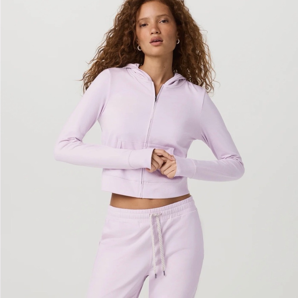 Vuori Lilac Breeze Heather Cropped Zip Hoodie